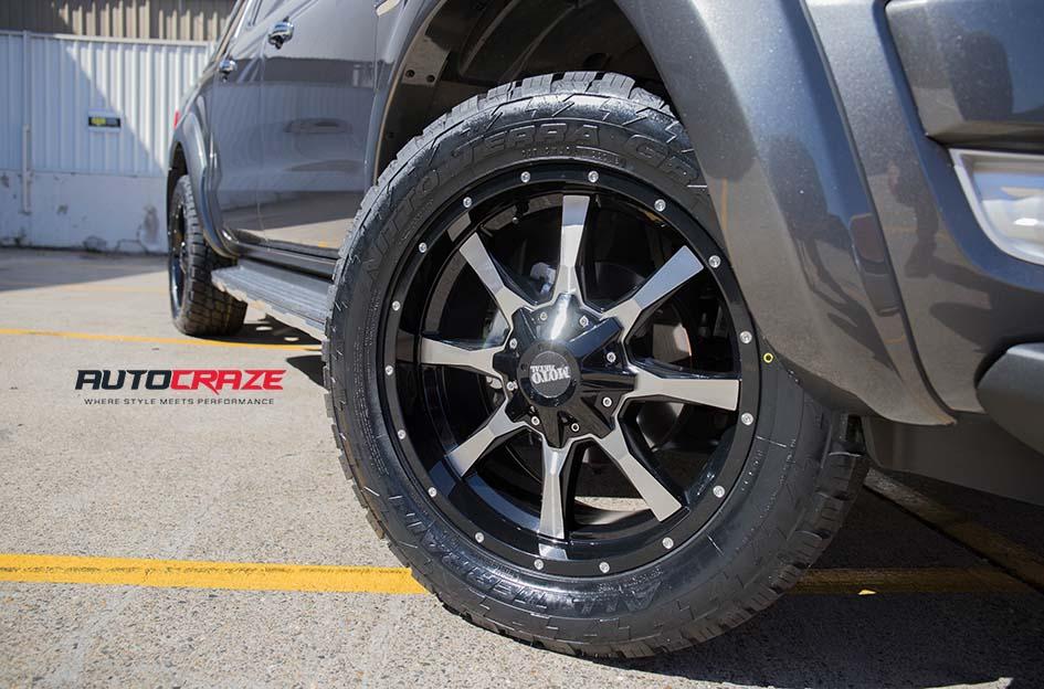 FORD RANGER MO970 GLOSS BLACK MACHINED FACE